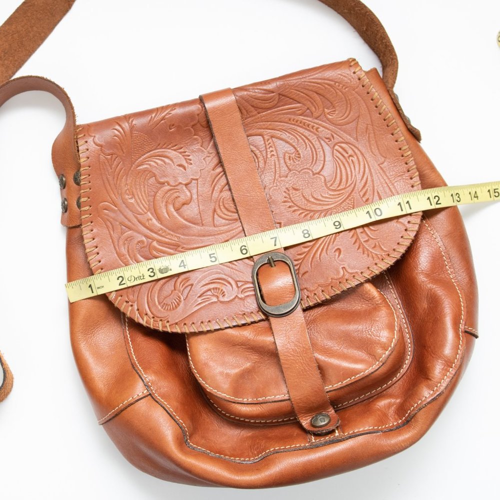 Patricia Nash Barcellona Purse Saddle Bag Tooled 100% Leather Camel Brown - Picture 8 of 12